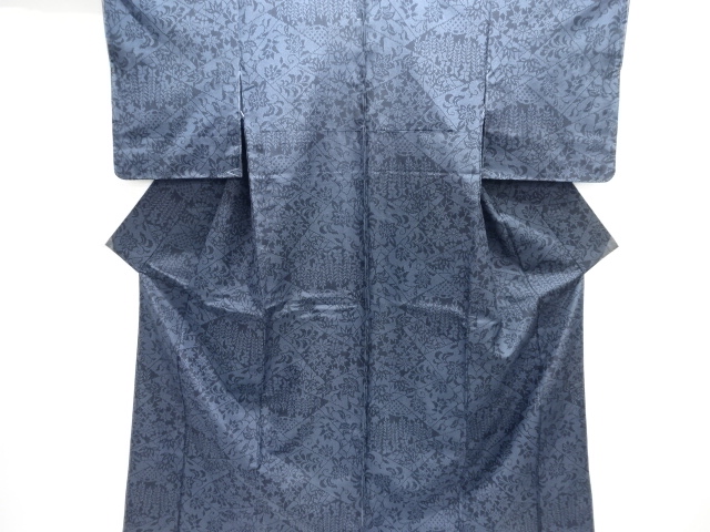 未使用品　裂取りに花唐草模様織り出し十日町紬着物